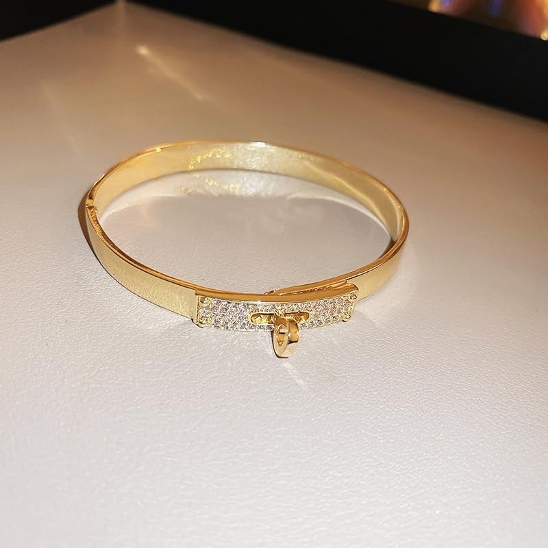 18K Gold Plated Turn Lock Bracelet with Cubic Zirconia,Classical Fashion Stainless Steel Bangle Bracelet for Men and Womens