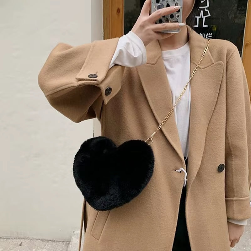 Fashion Women'S Heart Shaped Handbags Cute Faux Fur Crossbody Bags Lady Soft Plush Chain Shoulder Bag Shopper Totes